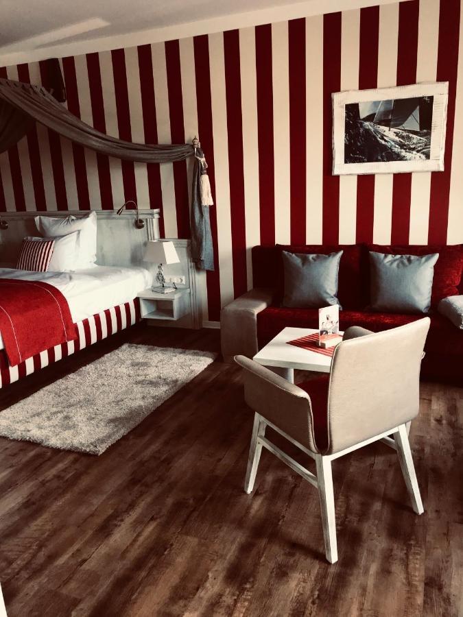 Der Leuchtturm-Gastro Gmbh Hotell Geierswalde Eksteriør bilde