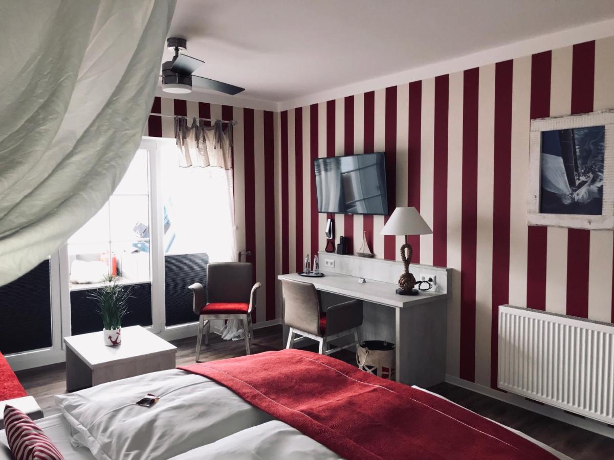 Der Leuchtturm-Gastro Gmbh Hotell Geierswalde Eksteriør bilde