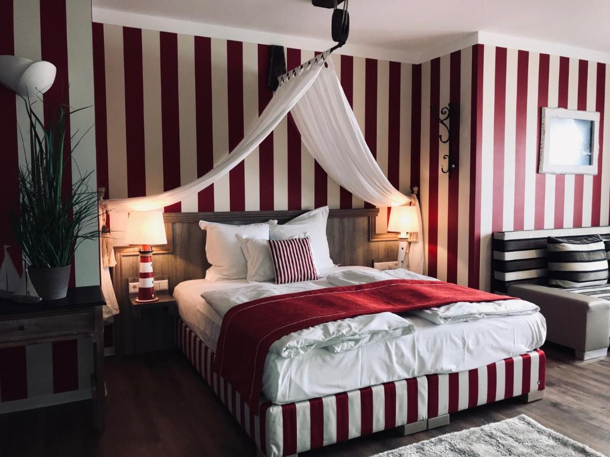 Der Leuchtturm-Gastro Gmbh Hotell Geierswalde Eksteriør bilde